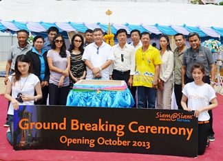 A ground-breaking ceremony was held for the new Siam @ Siam Design Hotel and Spa project on Second Road recently. The ceremony was presided over by Pornpinit Pornprapha (5th left), MD of the company.